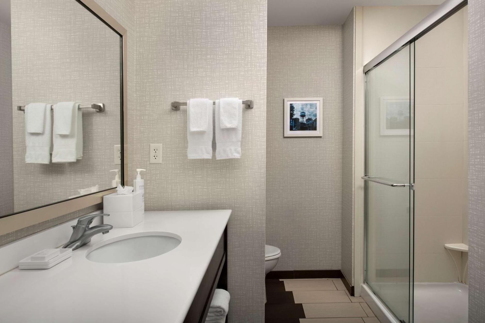 Hampton Inn Knoxville Clinton I-75 Экстерьер фото
