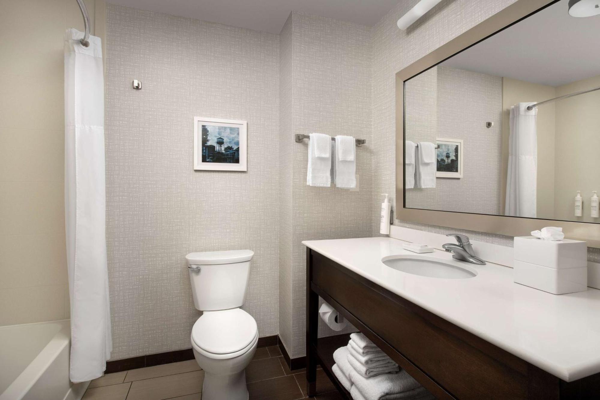 Hampton Inn Knoxville Clinton I-75 Экстерьер фото